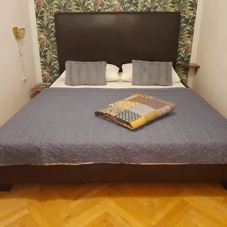 Lägenhet Two Bells Šibenik